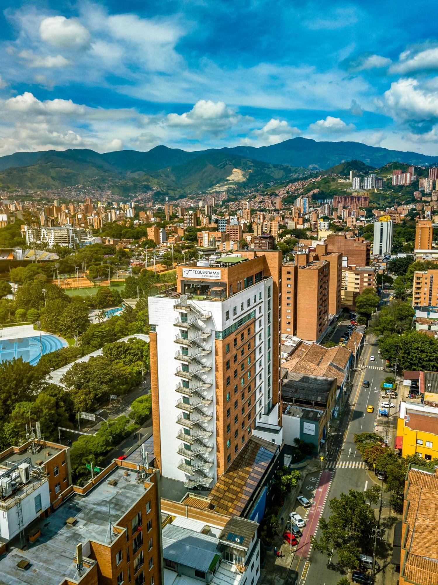 Tequendama Hotel Medellin - Estadio Exterior photo