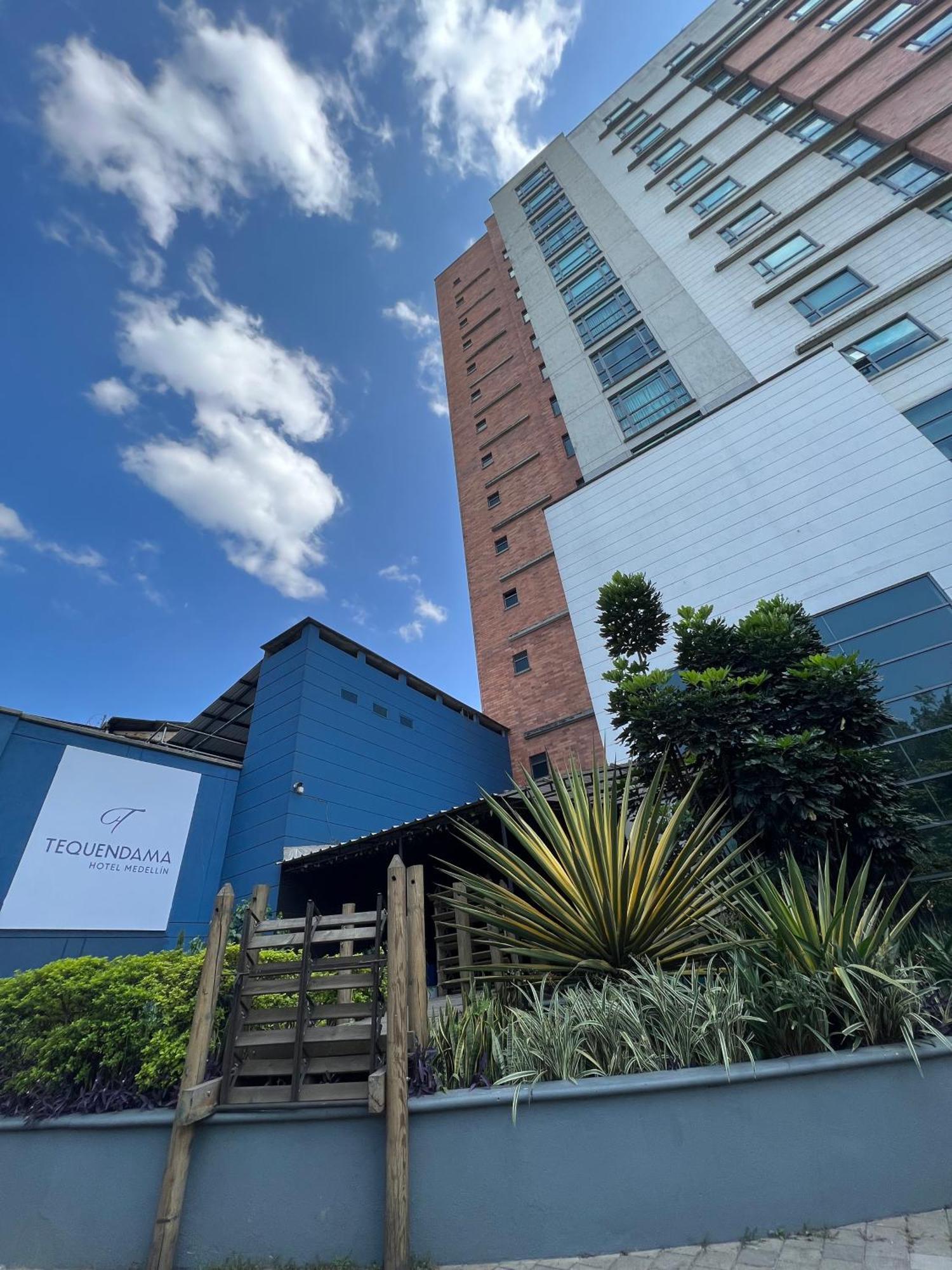 Tequendama Hotel Medellin - Estadio Exterior photo