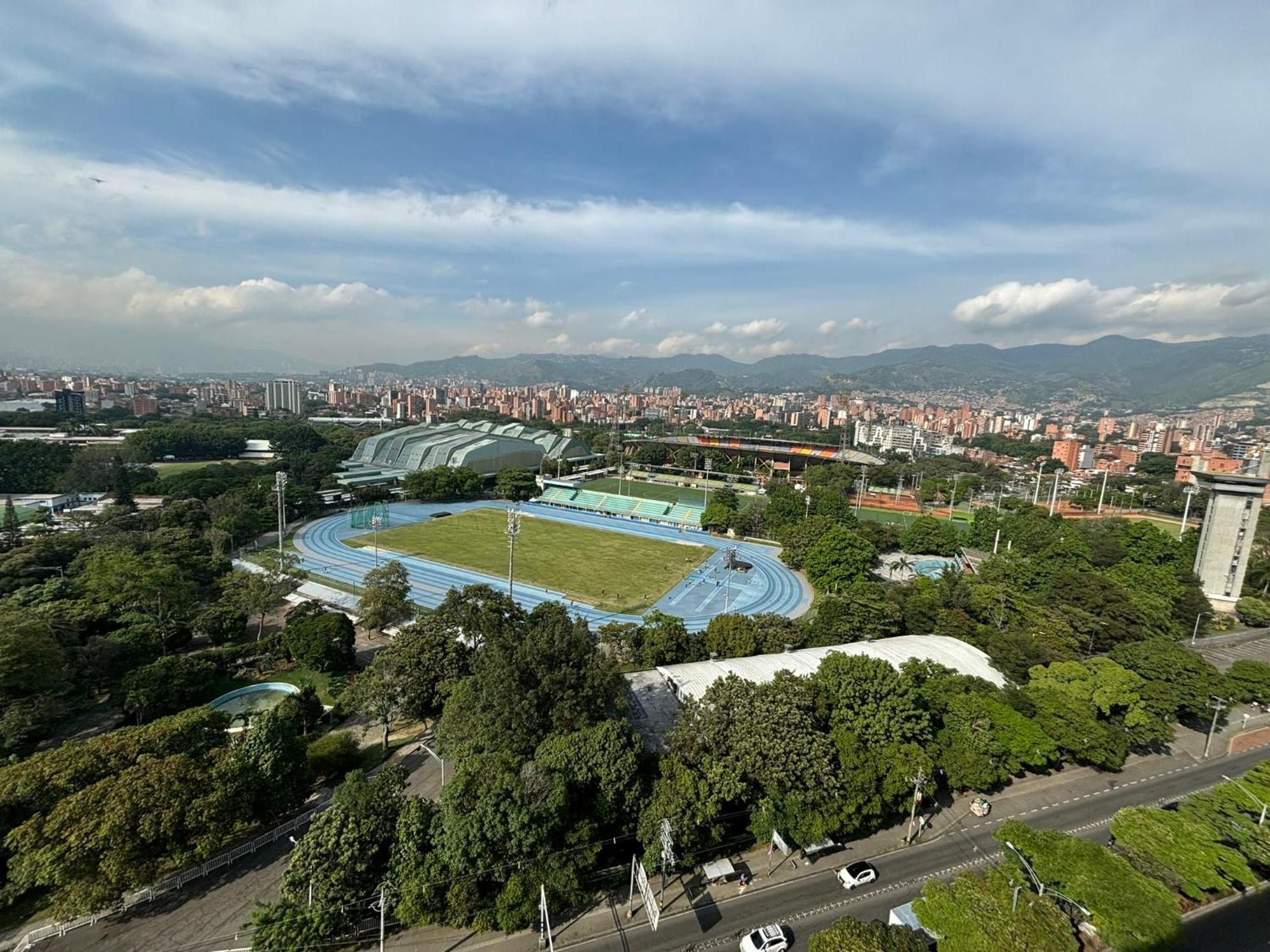 Tequendama Hotel Medellin - Estadio Exterior photo